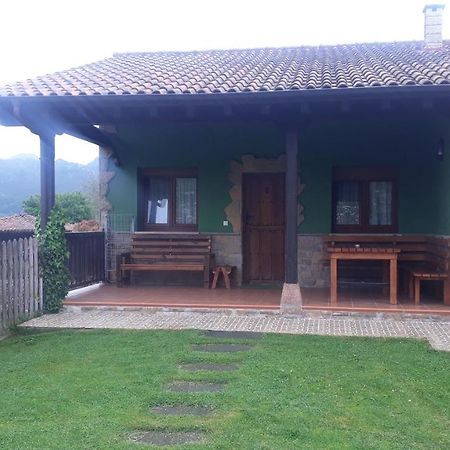 Coviellador Cangas de Onís Hostal Exterior foto
