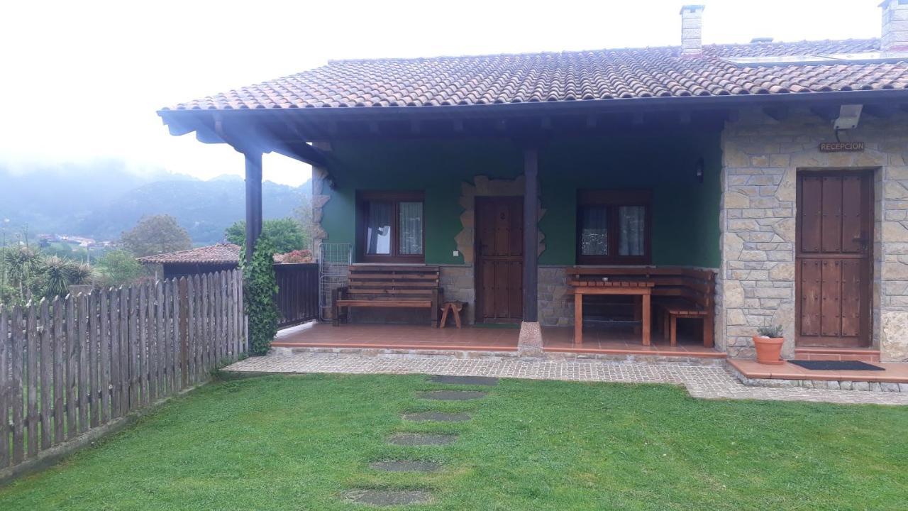 Coviellador Cangas de Onís Hostal Exterior foto